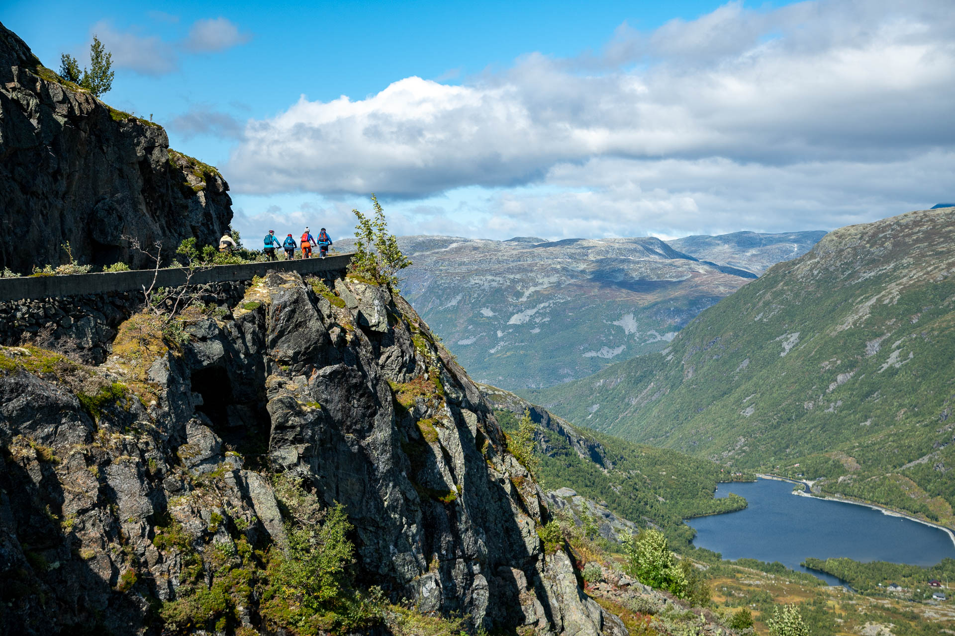1000 METEREN ÅRDAL FOTO FALKEBLIKK AS