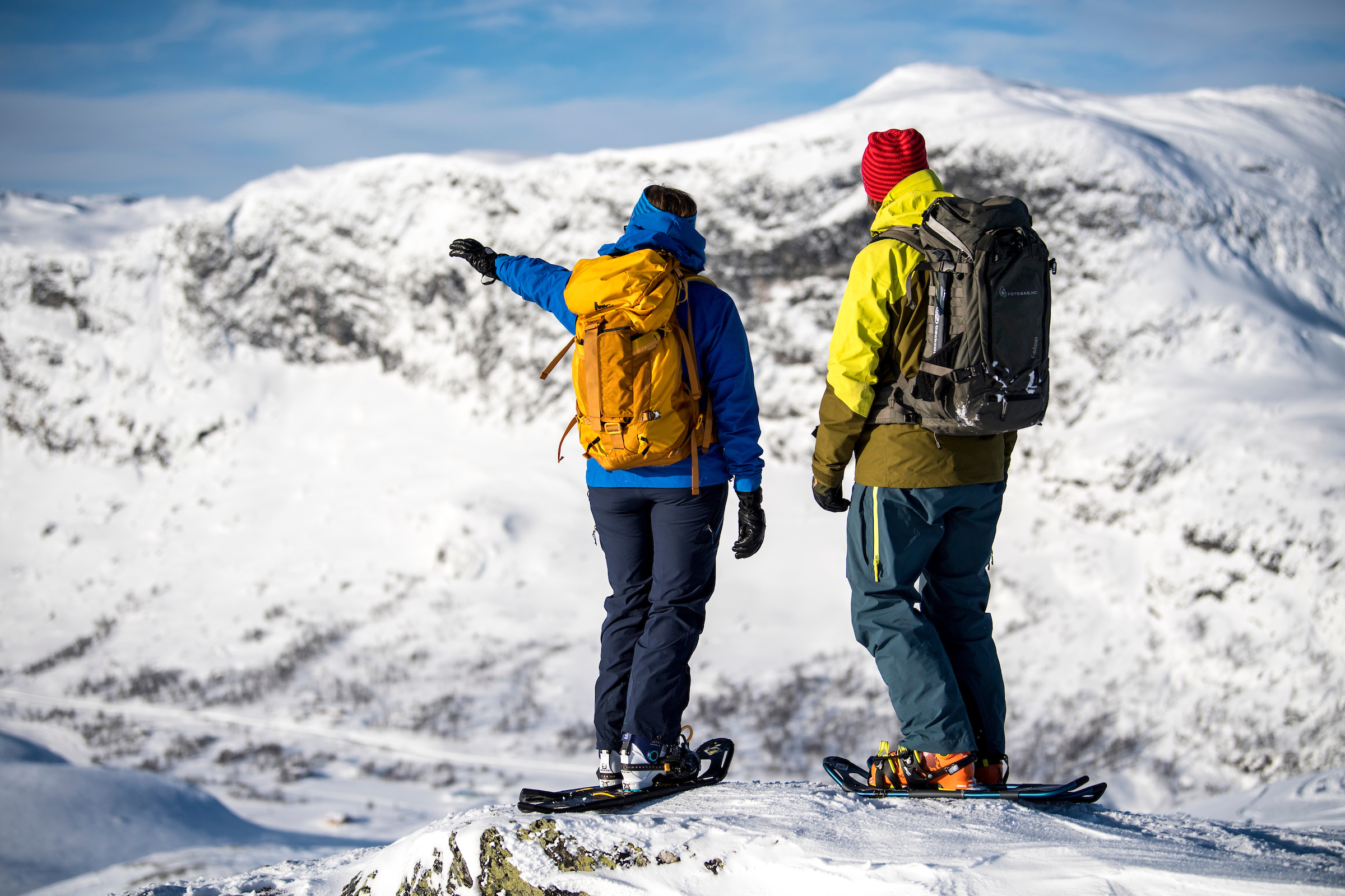 Snowshoeing At Filefjell Børrenøse Viewpoint